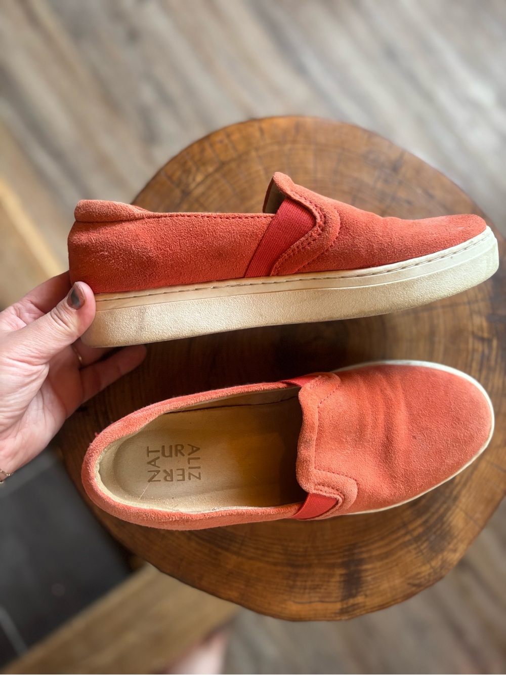 Naturalizer Orange Suede / Genuine Leathetr / Slip-On Sneakers